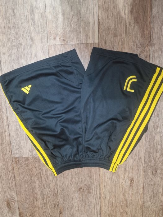 Форма Ювентус с шортами