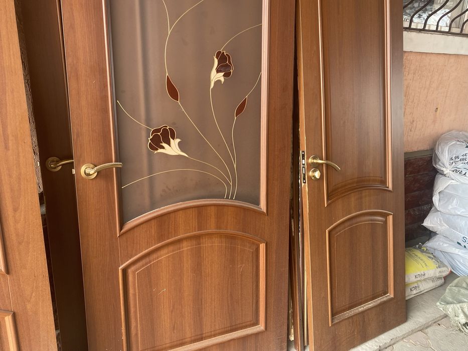Продам двери 6шт