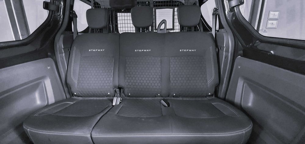 Dacia Dokker Stepway 1.5 dCi 90CP 119000 km Navi Clima Roti iarna