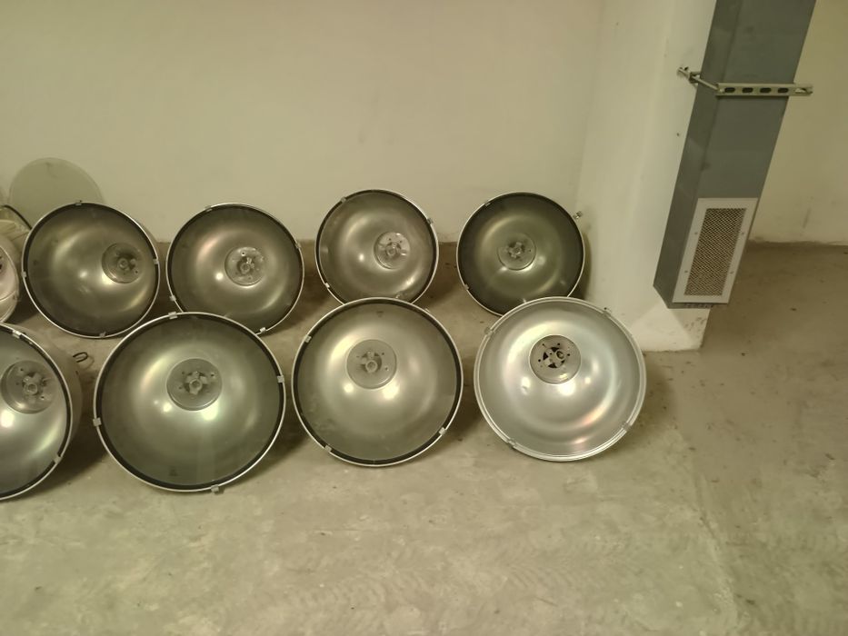 Осветителни тела  18.бр. 360лв.