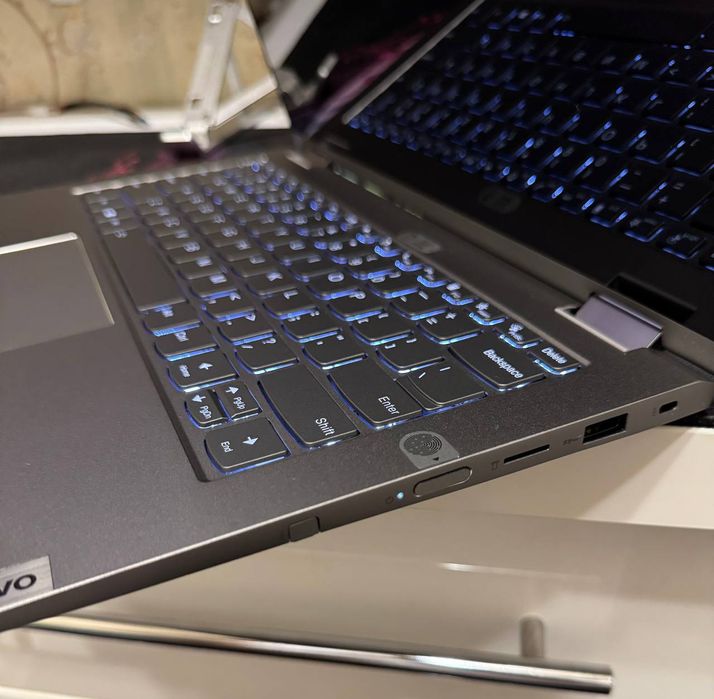 Lenovo thinkbook 14s yoga x360 premium model 2025