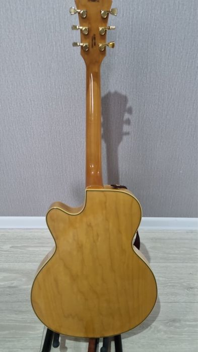 Гитара Cort Yorktown • полуакустика