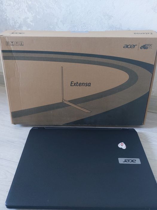 Продам ноутбук Acer Extensa
