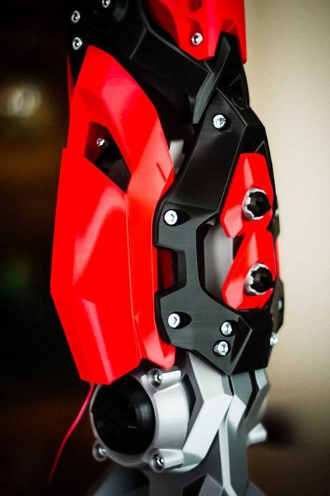 Brat Robot - Element Decorativ