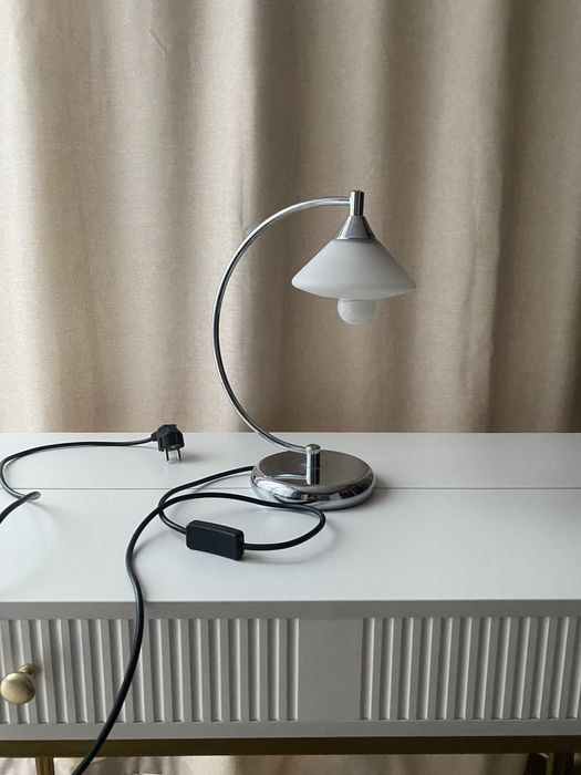 Настольный светильник