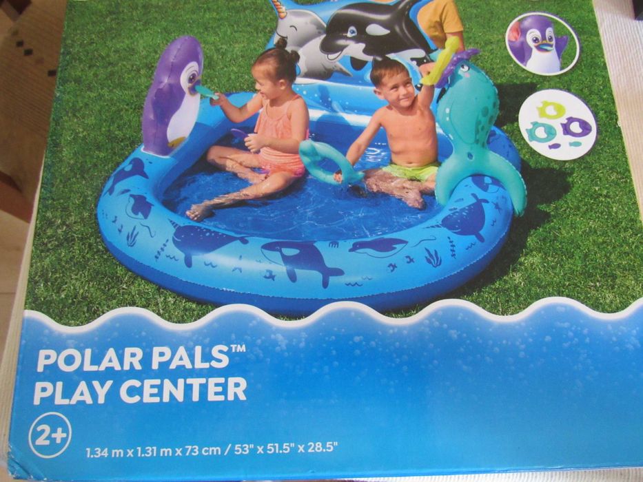 Воден център за игра Polar Pals134 x 131 x73 см-басейн и играчки, нов