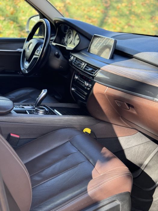 BMW X5 impecabil 2016 , KM Reali / Accept Schimburi Variante