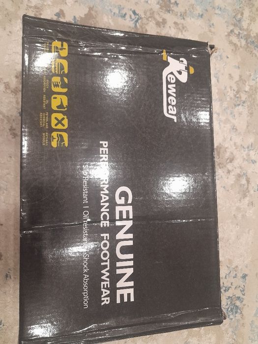 Продам спец бтинки 43 р