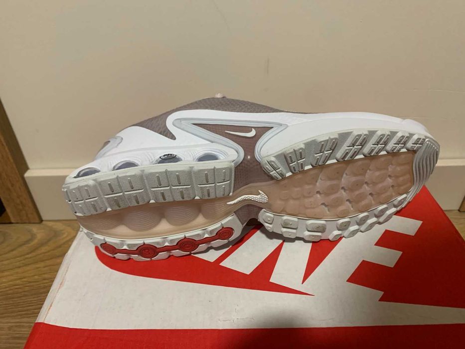 Оригинални  дамски маратонки Nike Air Max DN налични 39 номер