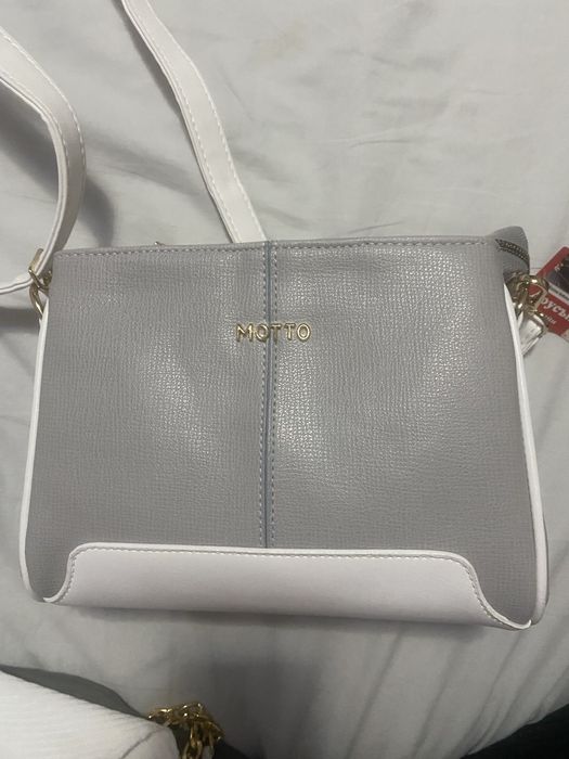 Дамска чанта