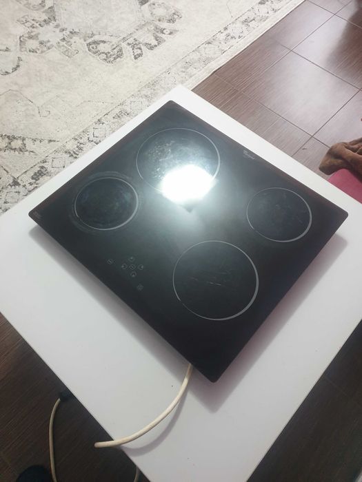 plita vitro ceramica fara frisuri sticla