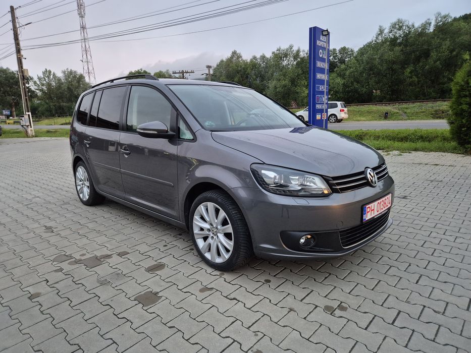 VOLKSWAGEN Touran 2013 — imagine 2