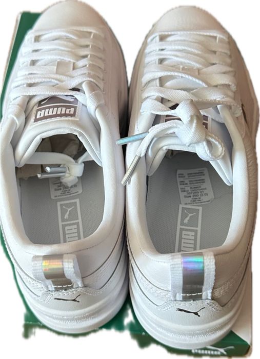 Женская кроссовка puma