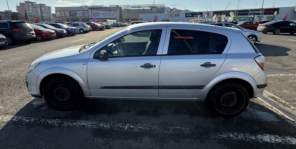 Opel Astra H motor 1.4 benzina 90 CP an 2004
