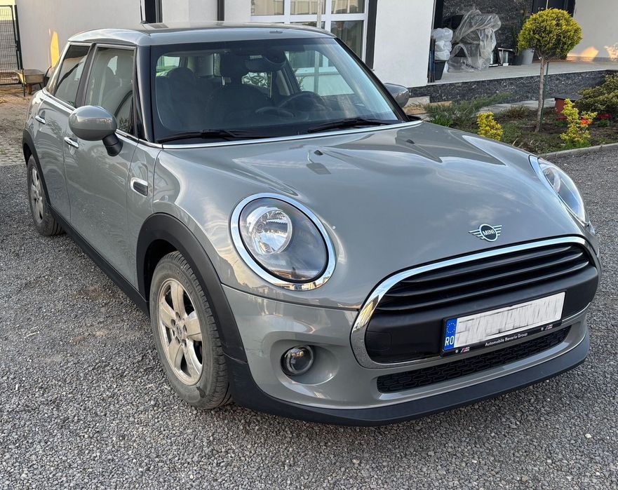 Mini Cooper 1,5l, 102CP, 4 uși, impecabilă