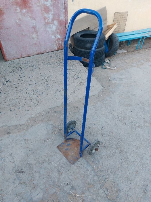 Продам телешка  газового баллона.