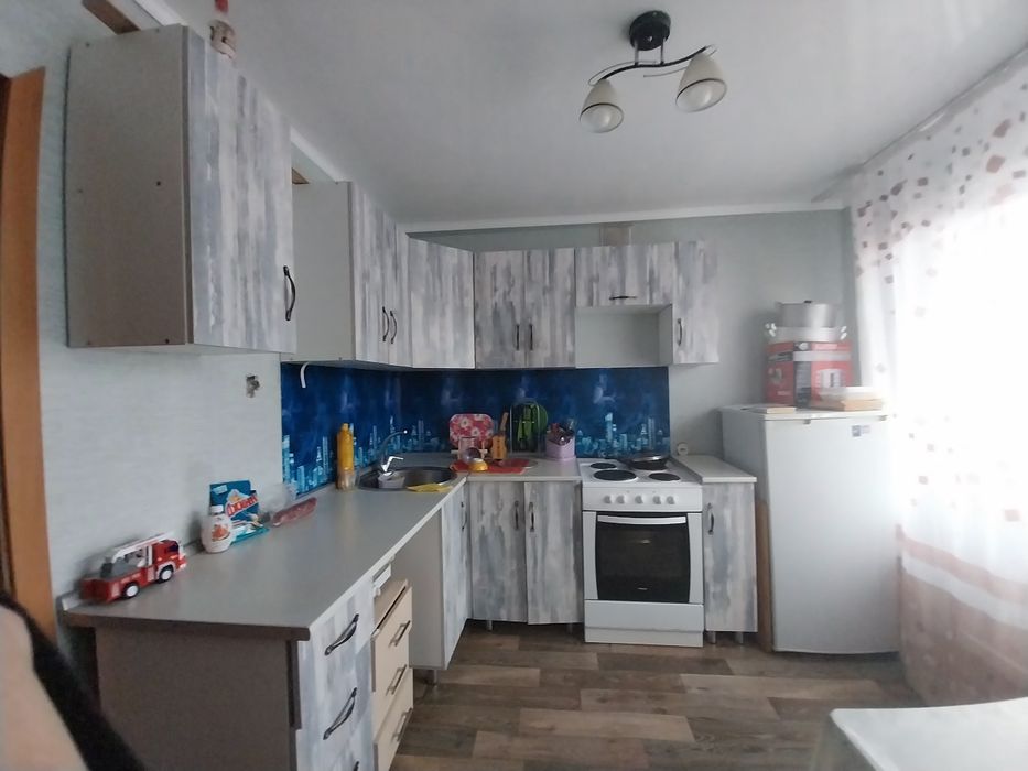 Продам 2х комн  п.Глубокое