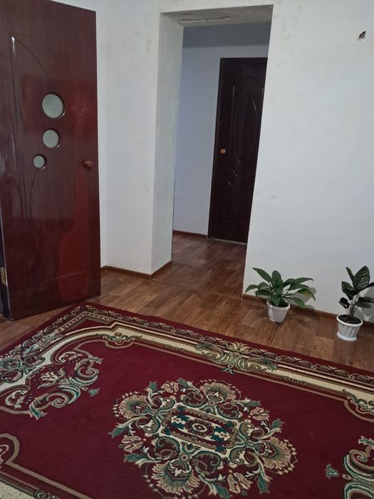 Продам 4х комнатную квартиру