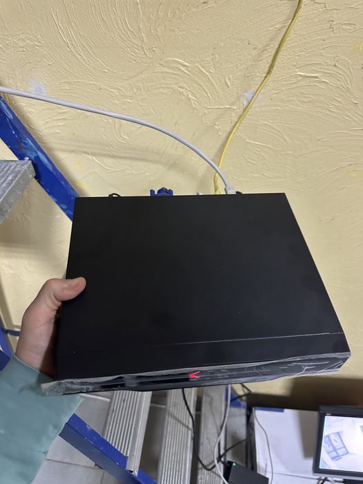 Регистратор для видеокамер до 4 шт