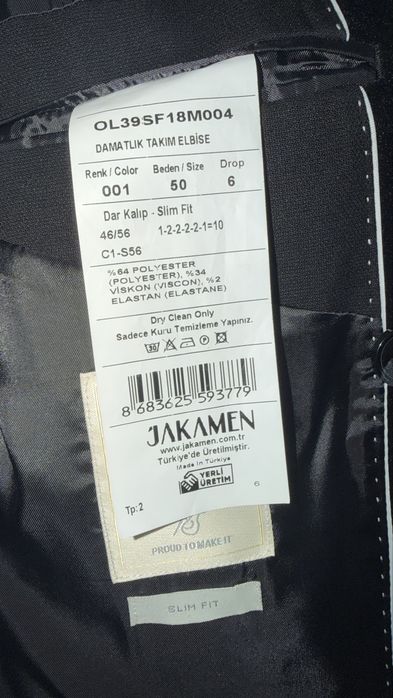 Продается Smoking от JAKAMEN  Смокинг + Рубашка + Туфли!