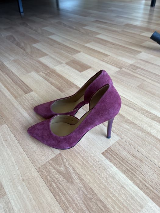 Продам новые туфли 34-35 р