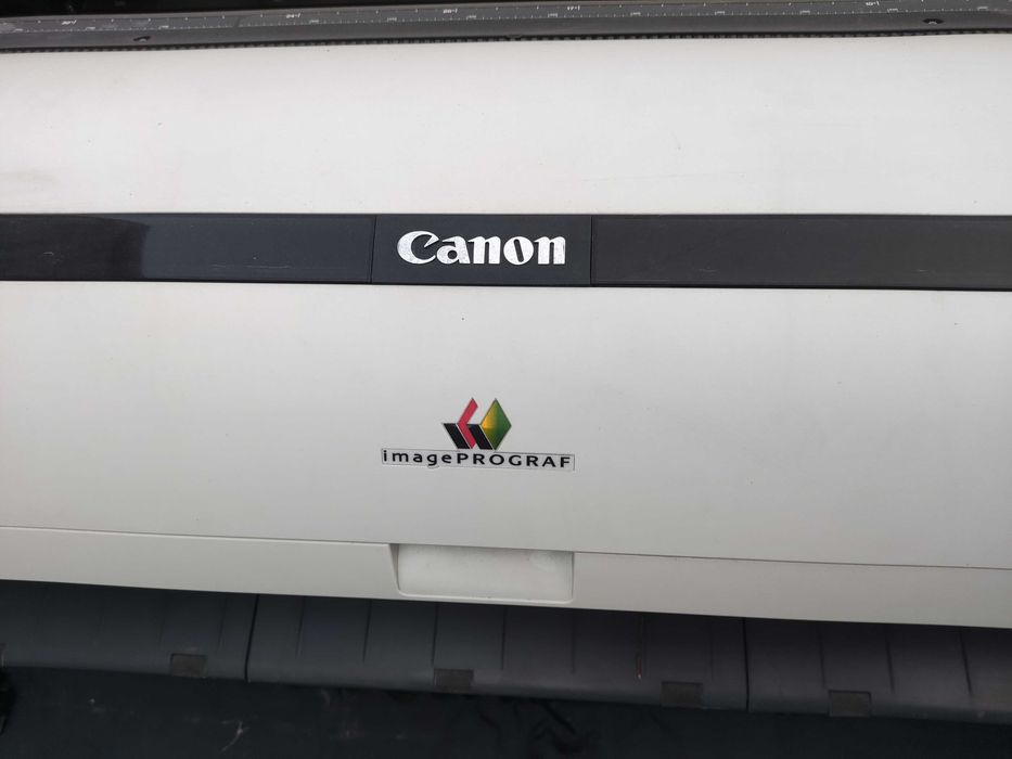 Продам Плоттер Canon imagePROGRAF IPF770