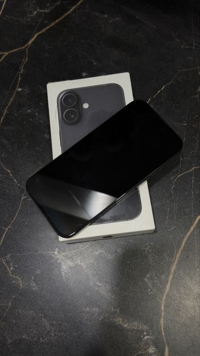 Iphone 16 128gb black