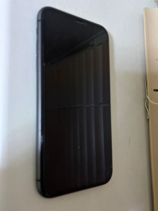 Iphone 11 черный