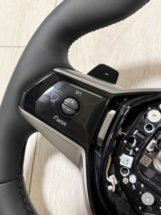 Volan BMW Seria 5/Seria 7 G60/ G70 / Padele / Incalzire/ Comenzi