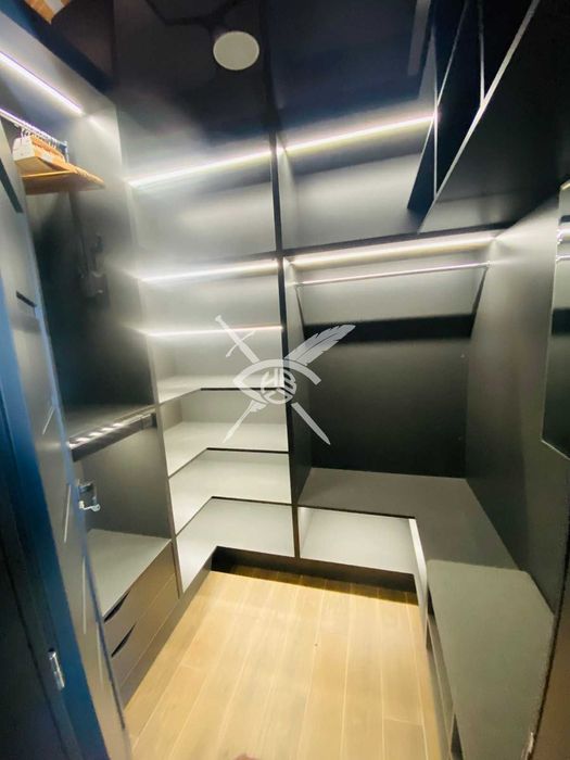 Продава се Тристаен апартамент в Обзор - 141 кв.м за 2157 €/кв.м - Снимка #2