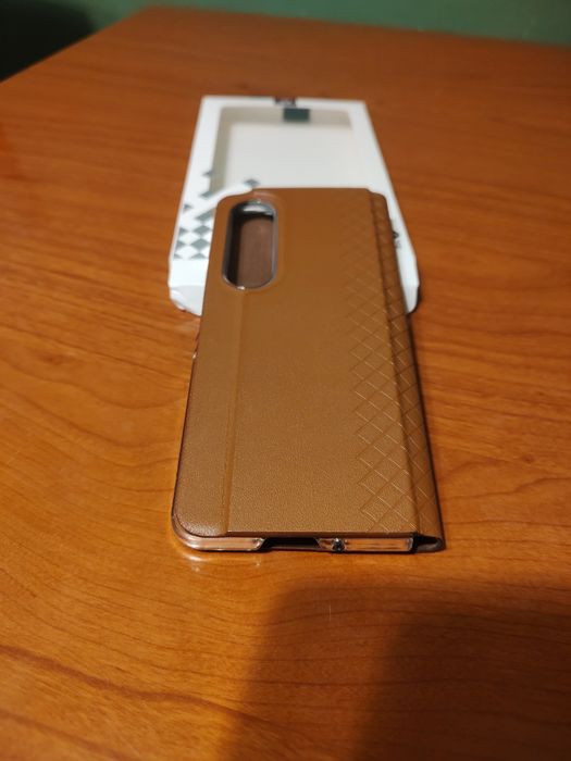 Husa Z Fold 4 Dux Ducis Brill  - Impecabila + Cadou