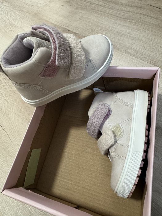 Детски есенно зимни обувки