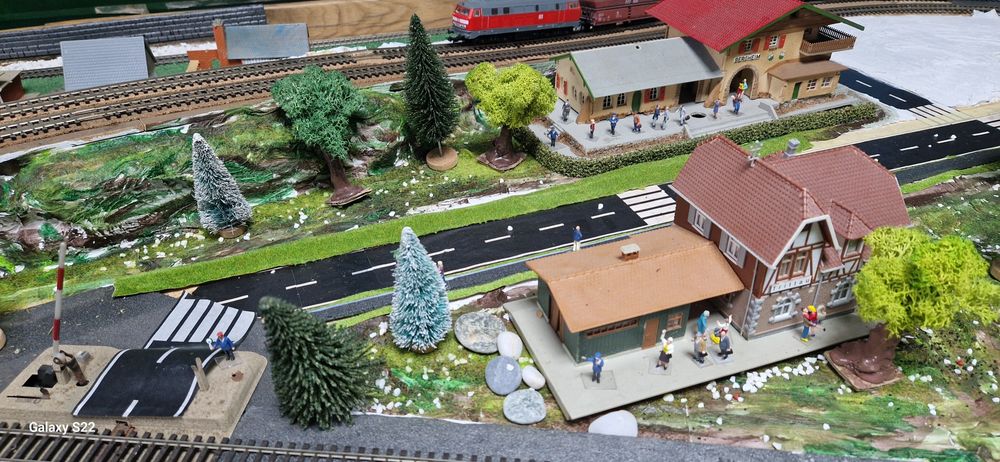 Trenuleț electric ho cu diorama