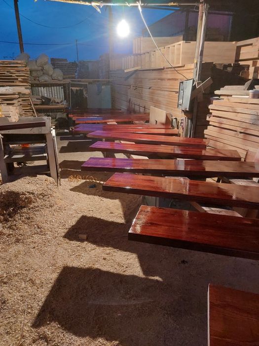 Продам туалет деревянный.