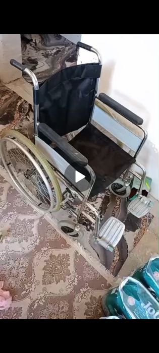 Коляска для инвалидов