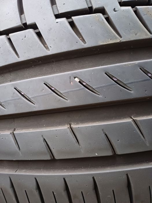 Гуми 225/40/18 Континентал