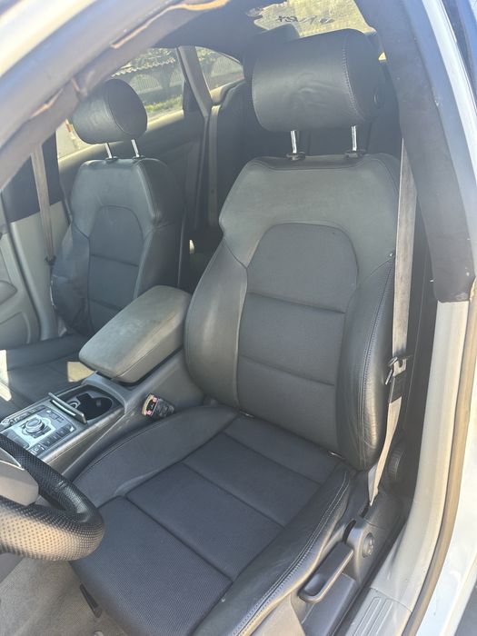 Audi a6 c6 2.0 tdi.