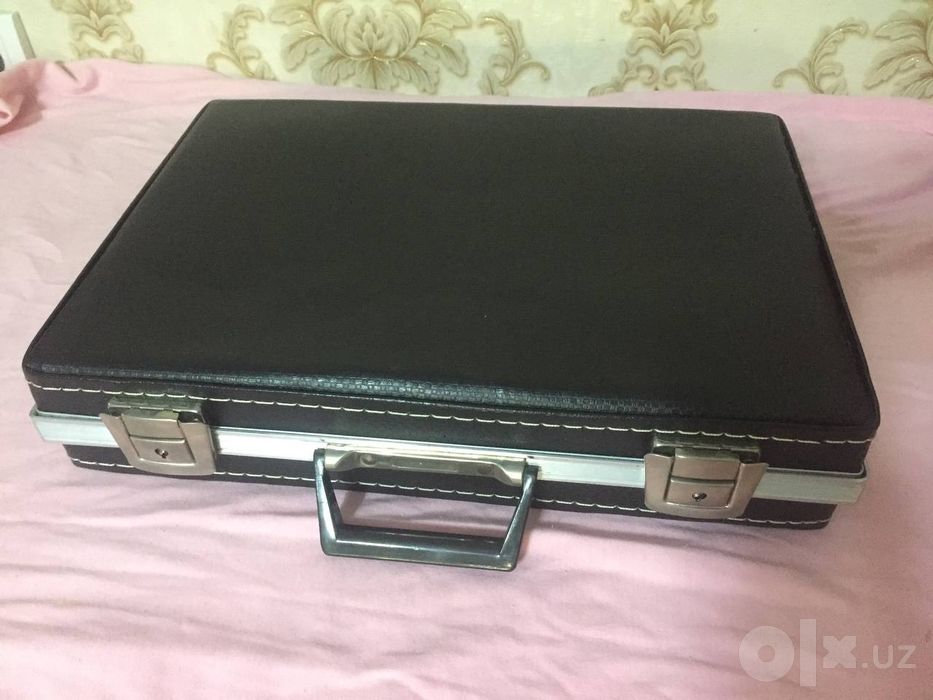 Продается дипломат
