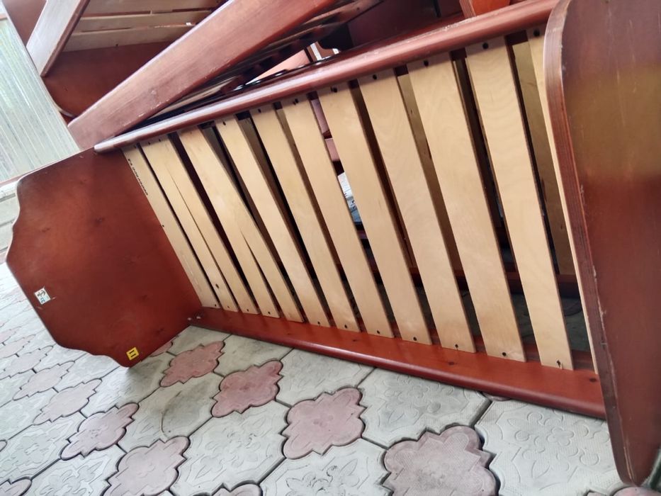 Деткский кровать 5000тг