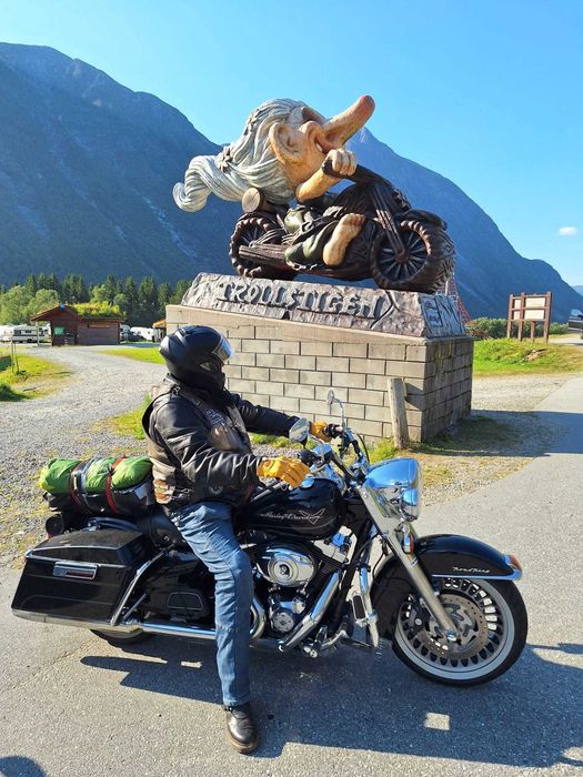 De vanzare Harley Davidson Road King FLHR din 2012
