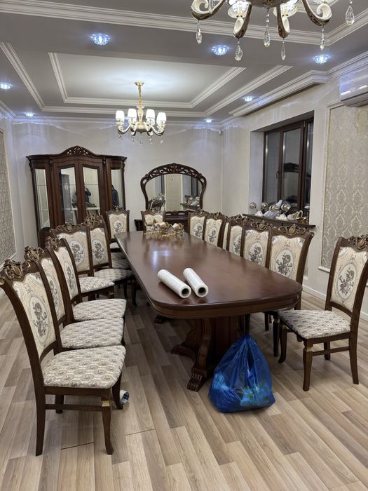 Срочно продам гостинную гарнитуру !!!