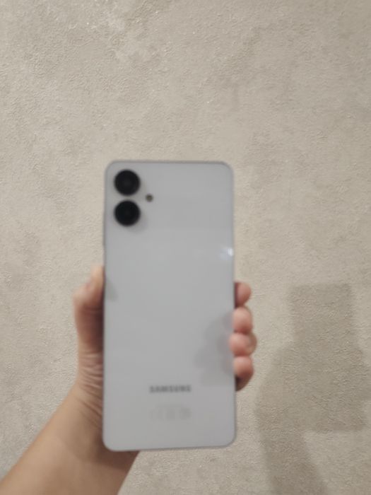 Samsung Galaxy A06 128GB, хорошее состояние