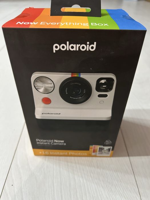 Polaroid Now instant camera Gen 2 + pachet film