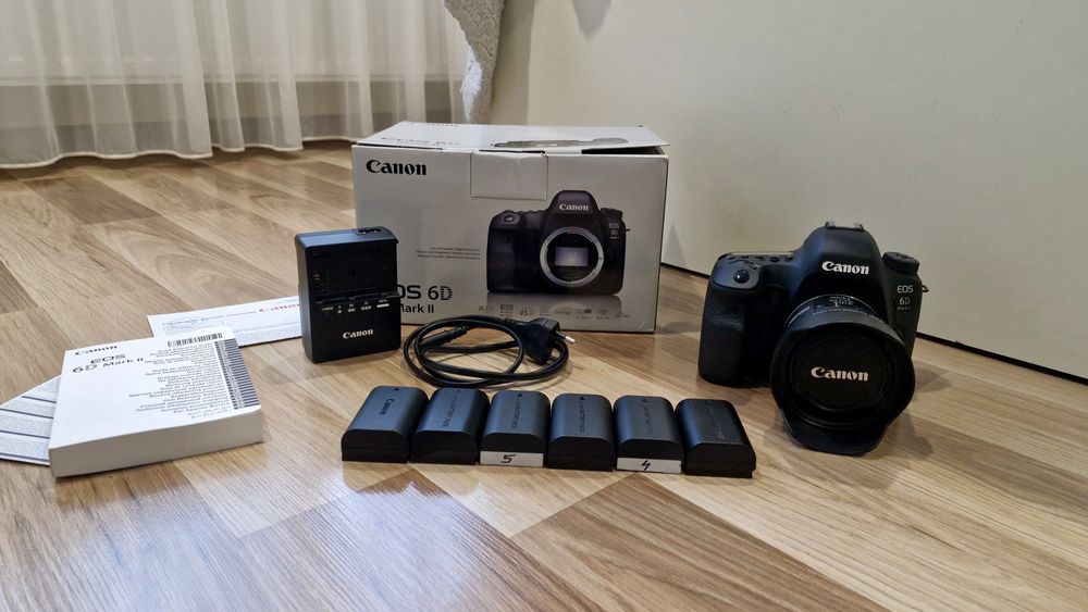 Camera DSLR Canon 6d mark 2  + 24mm f.2.8