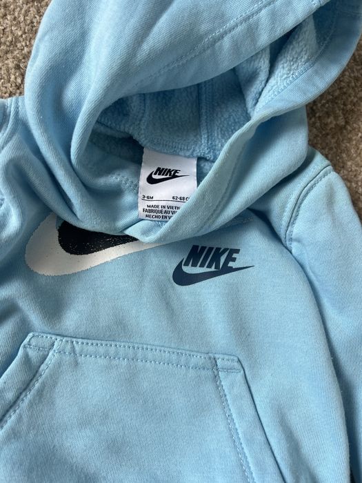 Екип и бодита Nike