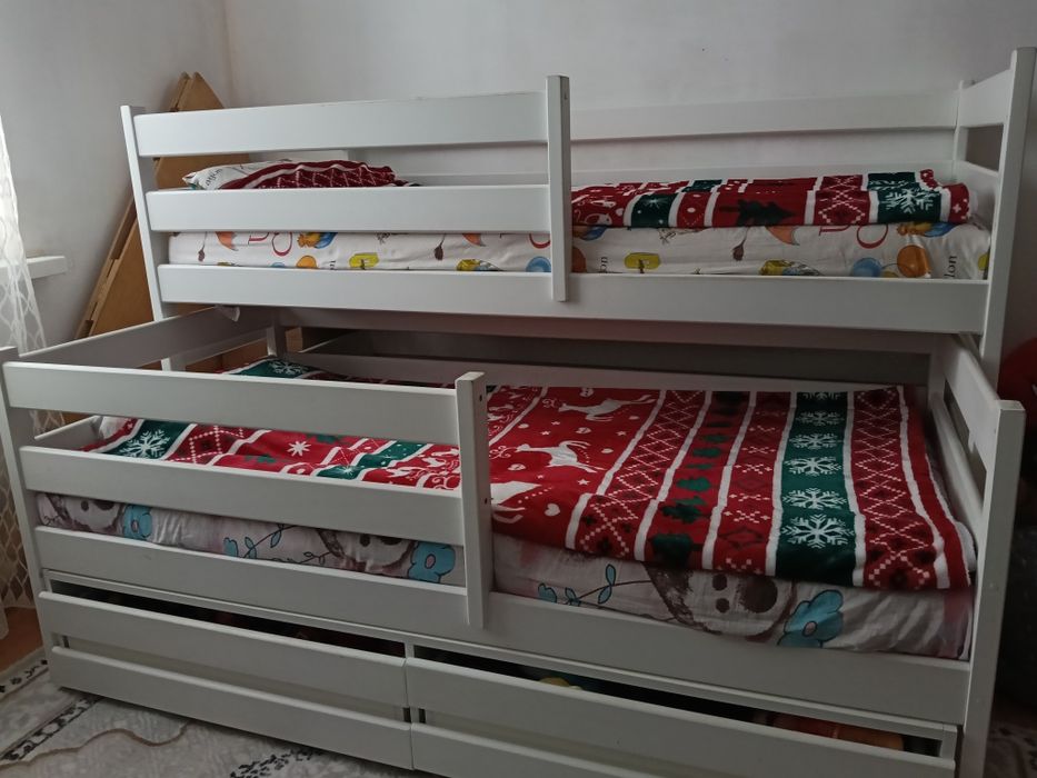 Кровать детская выдвижная