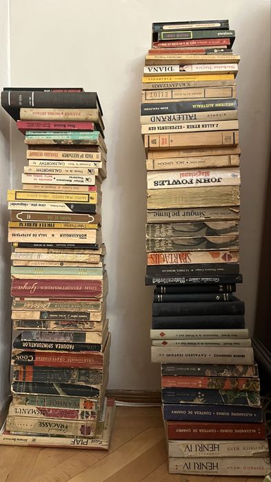 Lot de carti vechi diverse edituri