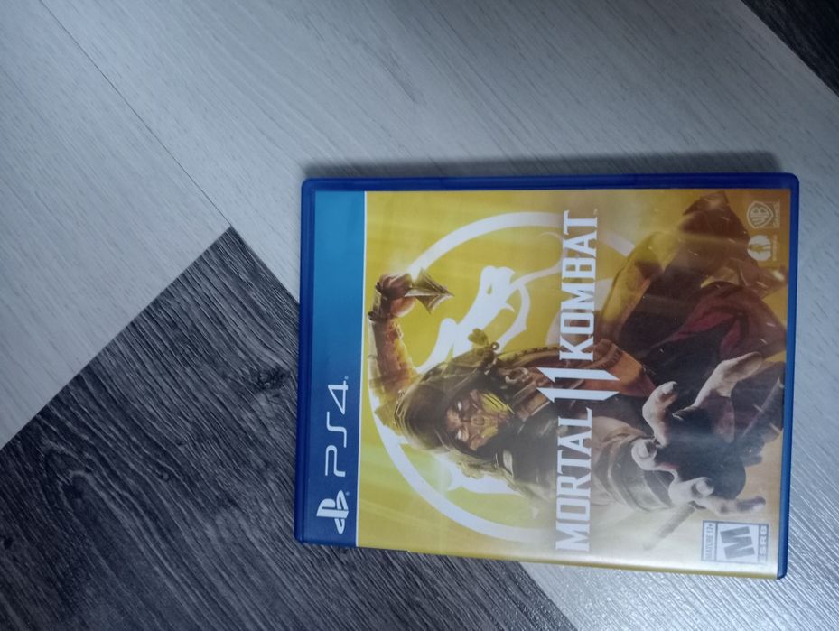 Продам Mortal Kombat 11
