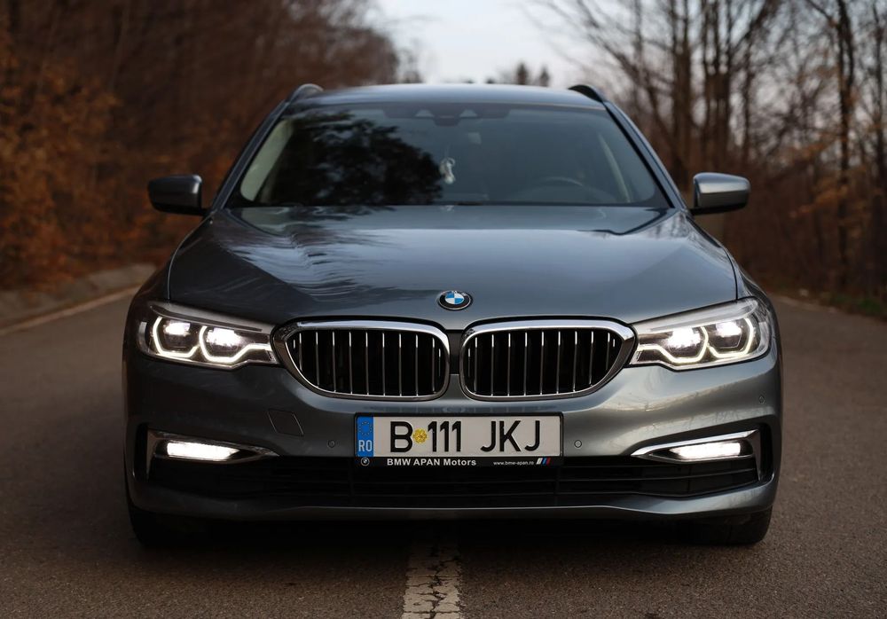 BMW Seria 5 ? BMW 520 Touring Luxury Line | Automată | 2017 | 193.000 km