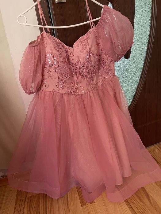 Барби блестяща рокля